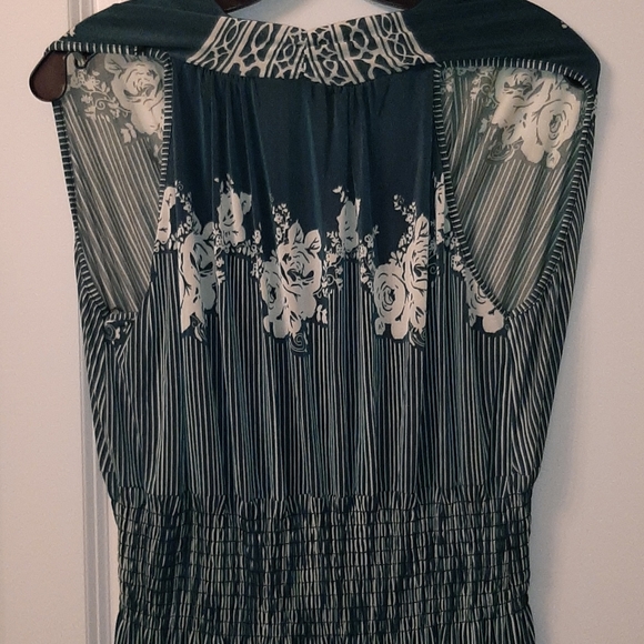 NWT Long black maxi dress large - Picture 3 of 4